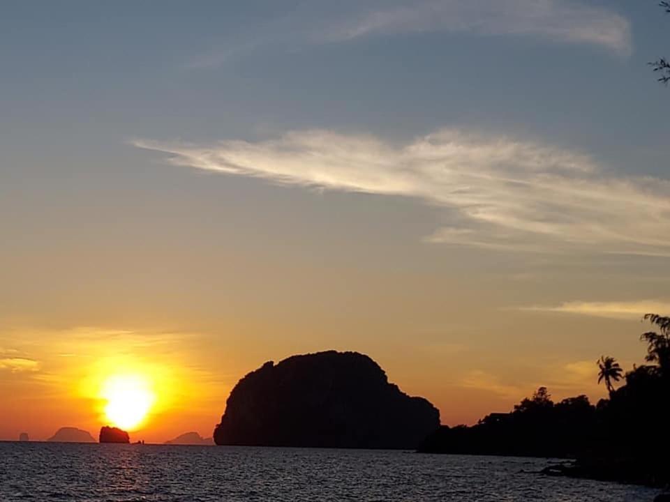 Hotel Koh Yao Yai Sea Breeze House เกาะยาวใหญ่ซีบรีซเฮ้าส์ Esterno foto