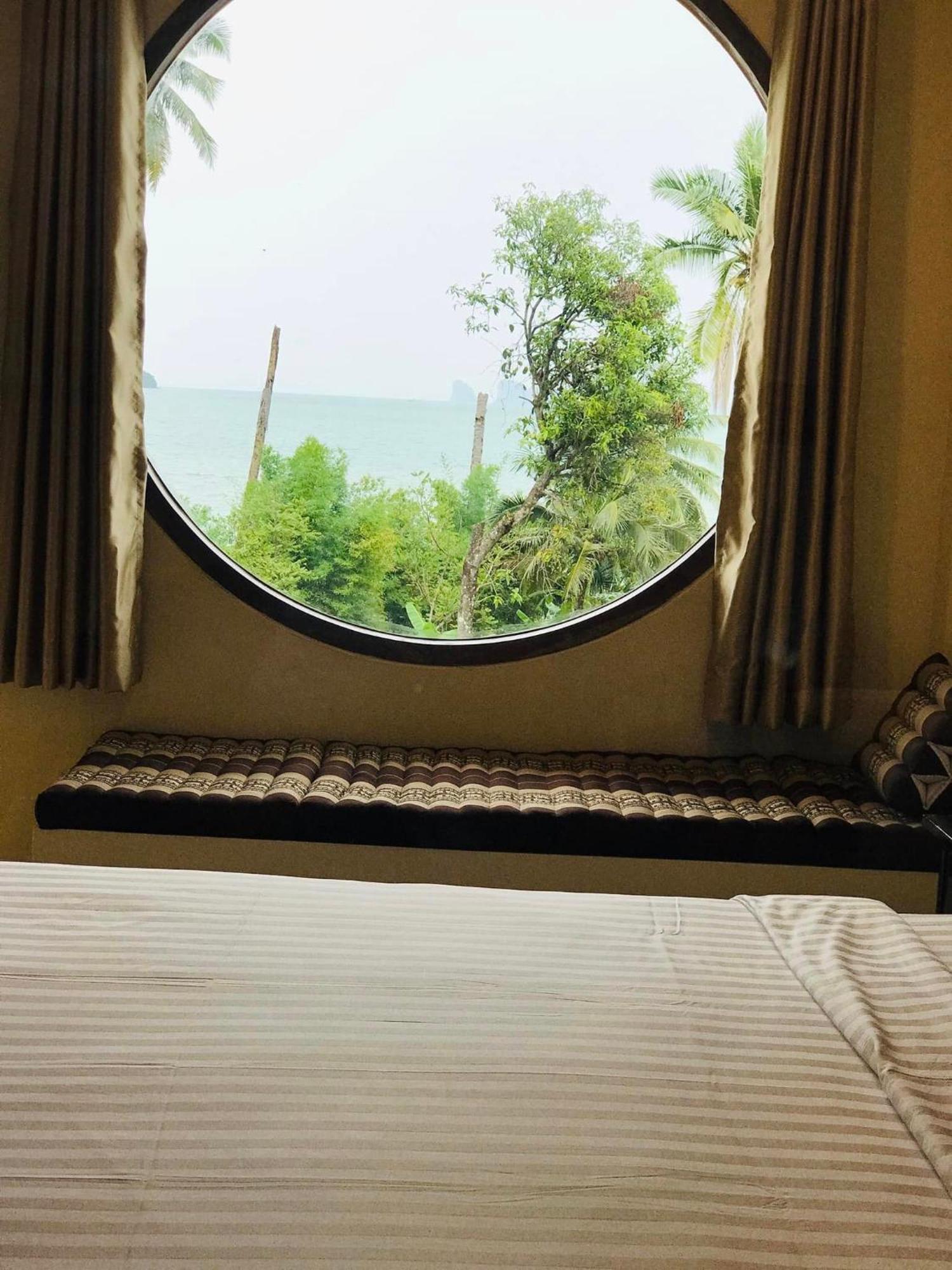 Hotel Koh Yao Yai Sea Breeze House เกาะยาวใหญ่ซีบรีซเฮ้าส์ Esterno foto